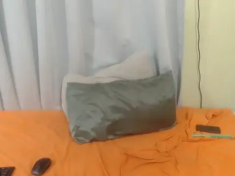 FlirtyMilf Live XXX Chat