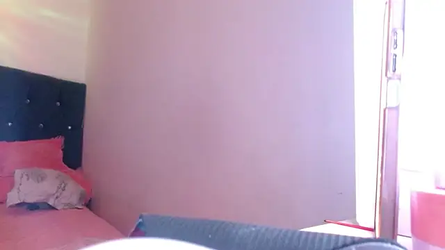 holy_juli 现场XXX聊天