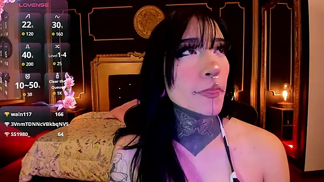 Kat_VonDe Chat XXX in diretta
