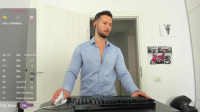 ZackFraser Chat XXX live