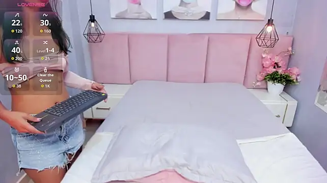 doll_skinny18's Live XXX Chat