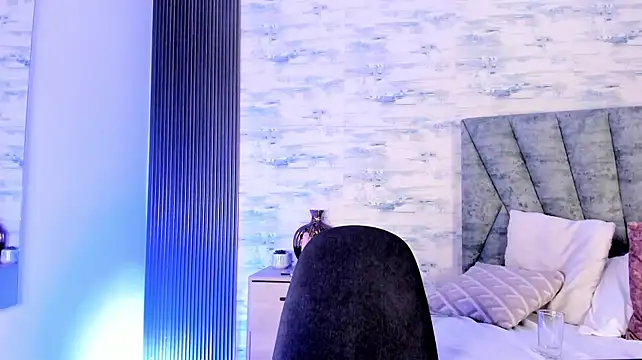 MelanyRodas' Live XXX Chat