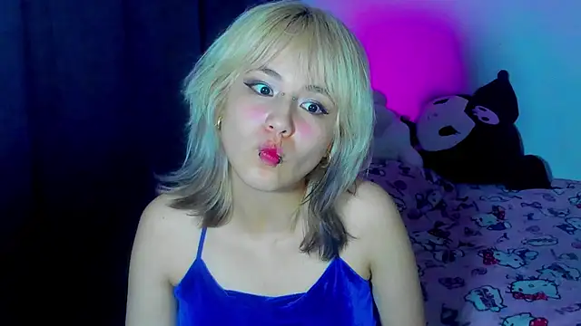 Chat XXX en directo de Akane-Mou