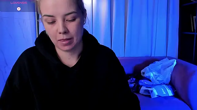 XXX chat uživo modela StephanieSweety