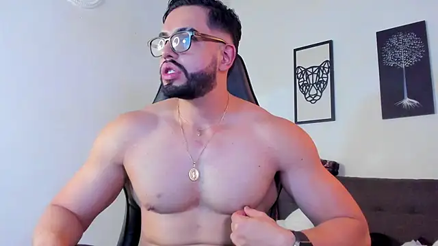 Justin_kingX7 Adlı Modelin Canlı XXX Sohbeti