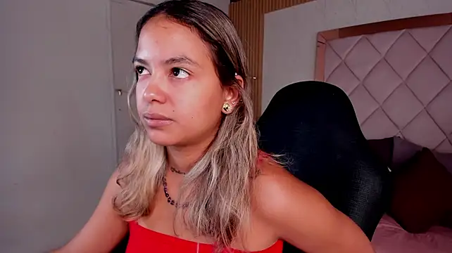 Онлайн чат XXX dulce_lyraa1