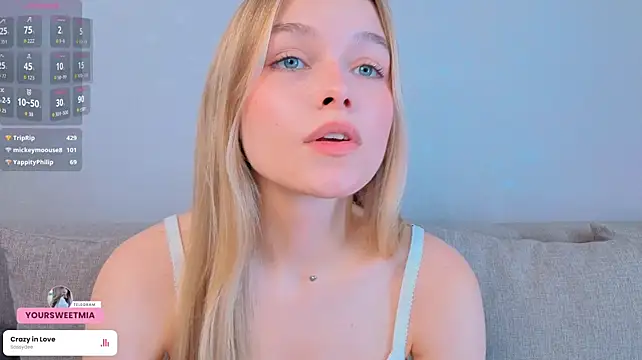 Онлайн чат XXX cuteloat