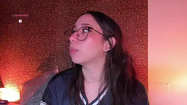 Chat XXX ao vivo de Apartment28