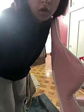 Chat XXX ao vivo de RebelKitty_