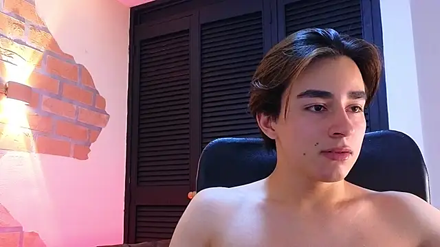 Connorr_01 Live XXX Chat