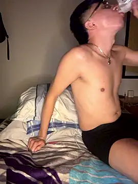 CamiRojas_boy élő XXX-chatje