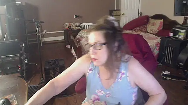 Ireallysquirt লাইভ XXX চ্যাট