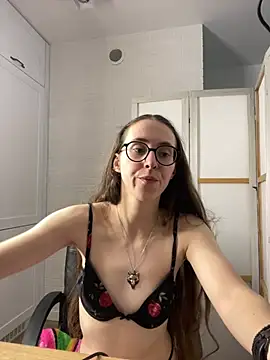 MartiniiSelenna – Live XXX-chat