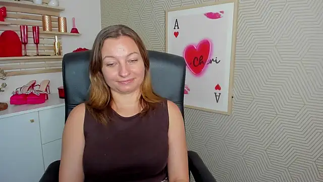 angelaSamt Adlı Modelin Canlı XXX Sohbeti
