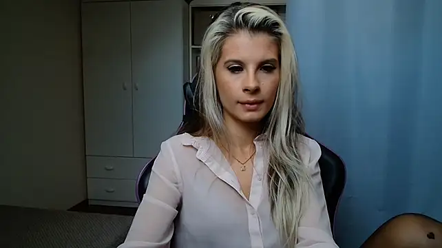 KristineGlow Live XXX-Chat