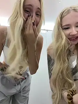 Pink_Kiss live XXX chat