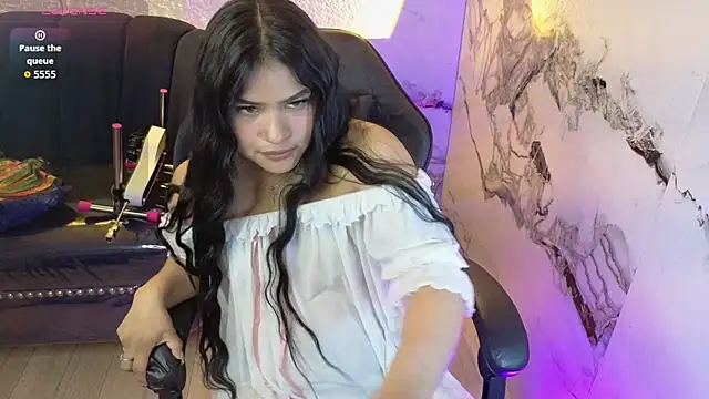 Czat XXX na żywo – Paulette_v
