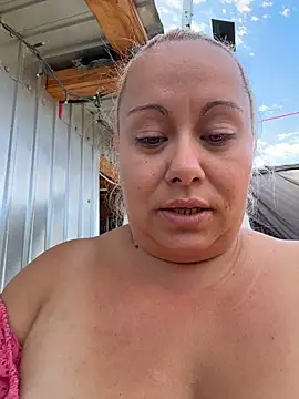 SabinaSweety Adlı Modelin Canlı XXX Sohbeti