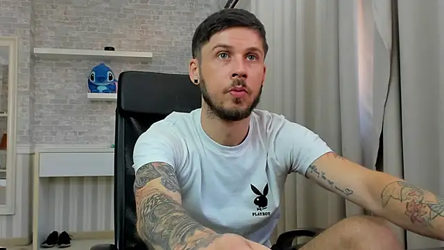 JonahShawn Live XXX chat