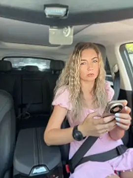 Crazy-Rosan Live XXX chat