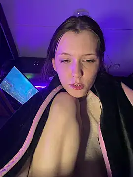 Lilactease's Live XXX Chat