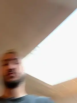 RealDeal2000xxx Webcam-Show