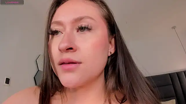 AmyRosse_X élő XXX-chatje