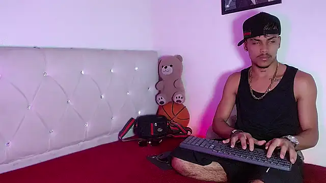 Angel_foxc13のライブXXXチャット
