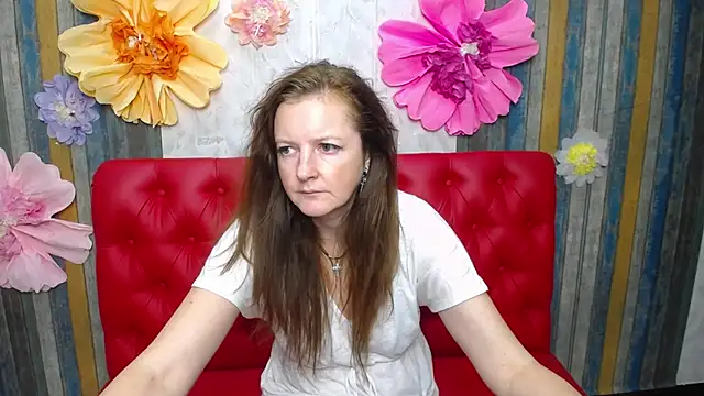 Živý XXX chat MeganPirs