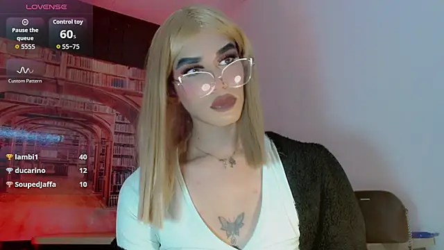 Czat XXX na żywo – Michell_luxe
