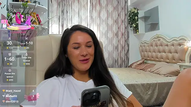 HotXMom_'s Live XXX Chat