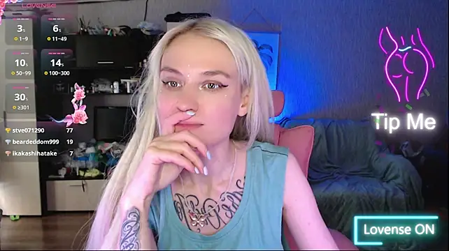 Chat XXX ao vivo de mischellemeow13