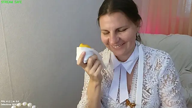 دردشة Mirabelle_Velvet الجنسية المباشرة