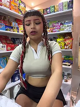XXX chat uživo modela alana_king7