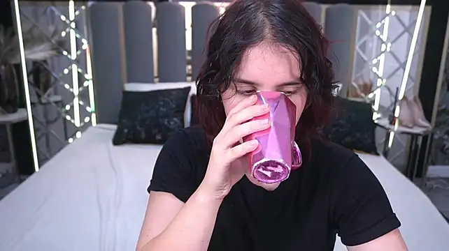XXX chat uživo modela CassandraGold