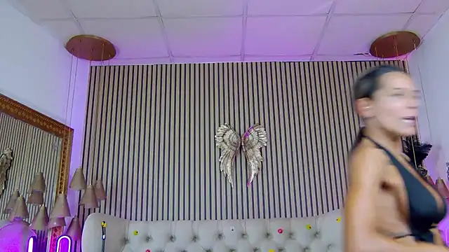 PlayfulShow Chat XXX live
