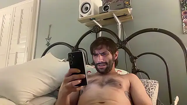 TrndSettr XXX чат на живо