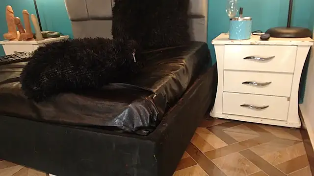 XXX chat uživo modela williamshops_X