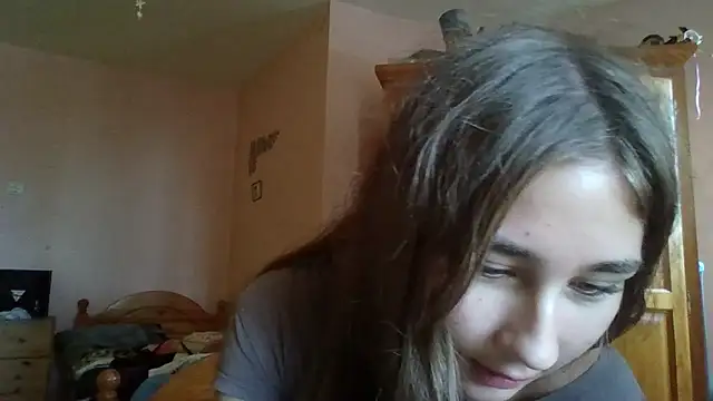 Mila_SweetTempt Show in webcam
