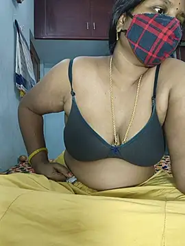 indianstars 现场XXX聊天