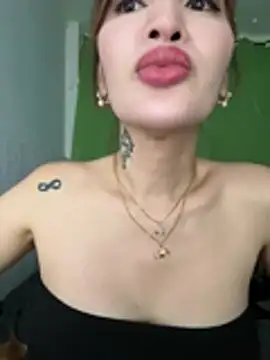 Tony_8706 Live XXX Chat