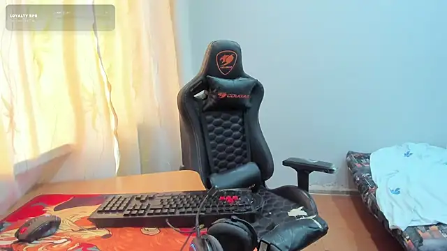 iliaskrislove's Live XXX Chat