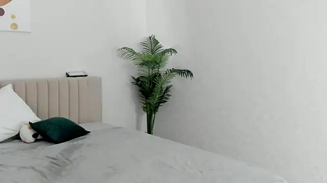 LeticiaRomano 现场XXX聊天