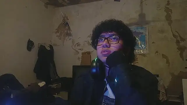 Živý XXX chat Emv2