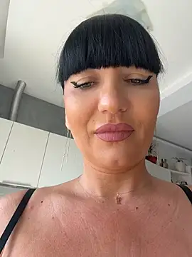دردشة MysticCleo الجنسية المباشرة