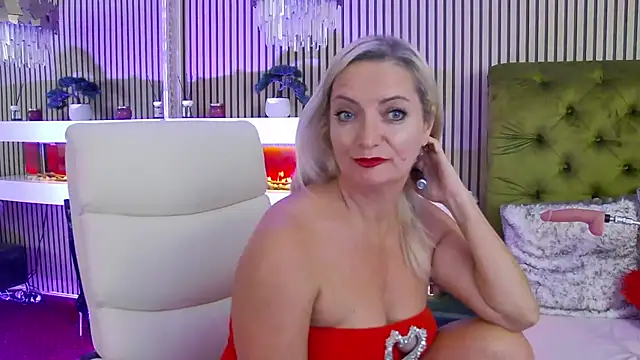 LadyTouch's Live XXX Chat