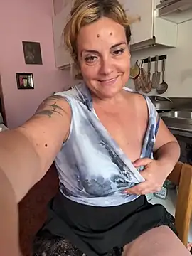 Sunbelxx – Live XXX-chat