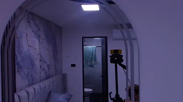 XXX chat uživo modela rubihops