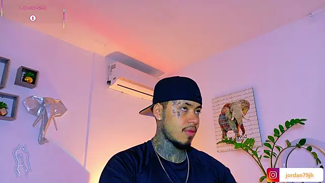 Chat +18 de JordanSmiith_ ao vivo