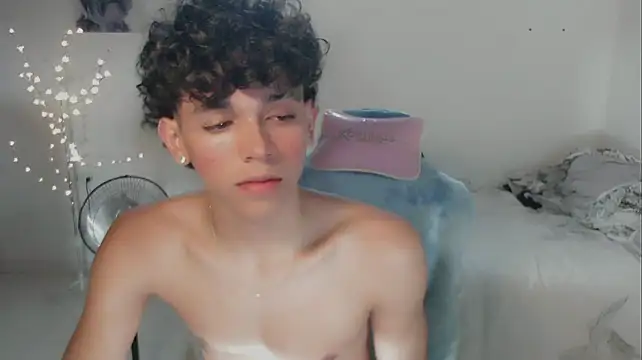 XXX chat uživo modela FUNNY_DICK_